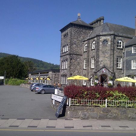 The Eagles Hotel Llanrwst Dış mekan fotoğraf