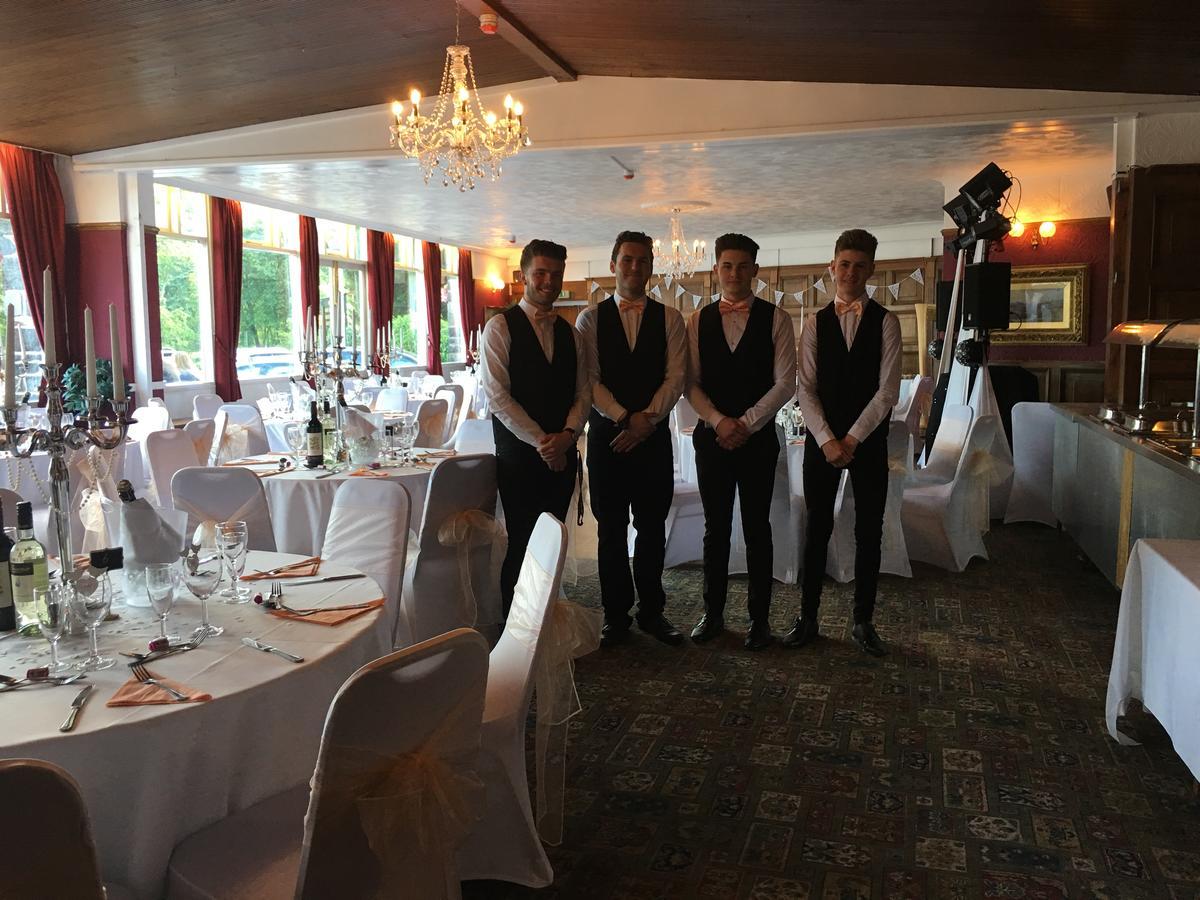 The Eagles Hotel Llanrwst Dış mekan fotoğraf