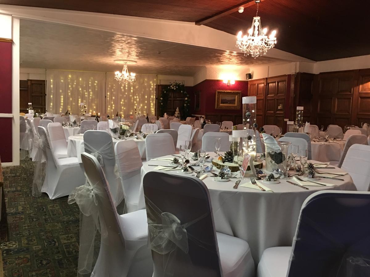 The Eagles Hotel Llanrwst Dış mekan fotoğraf